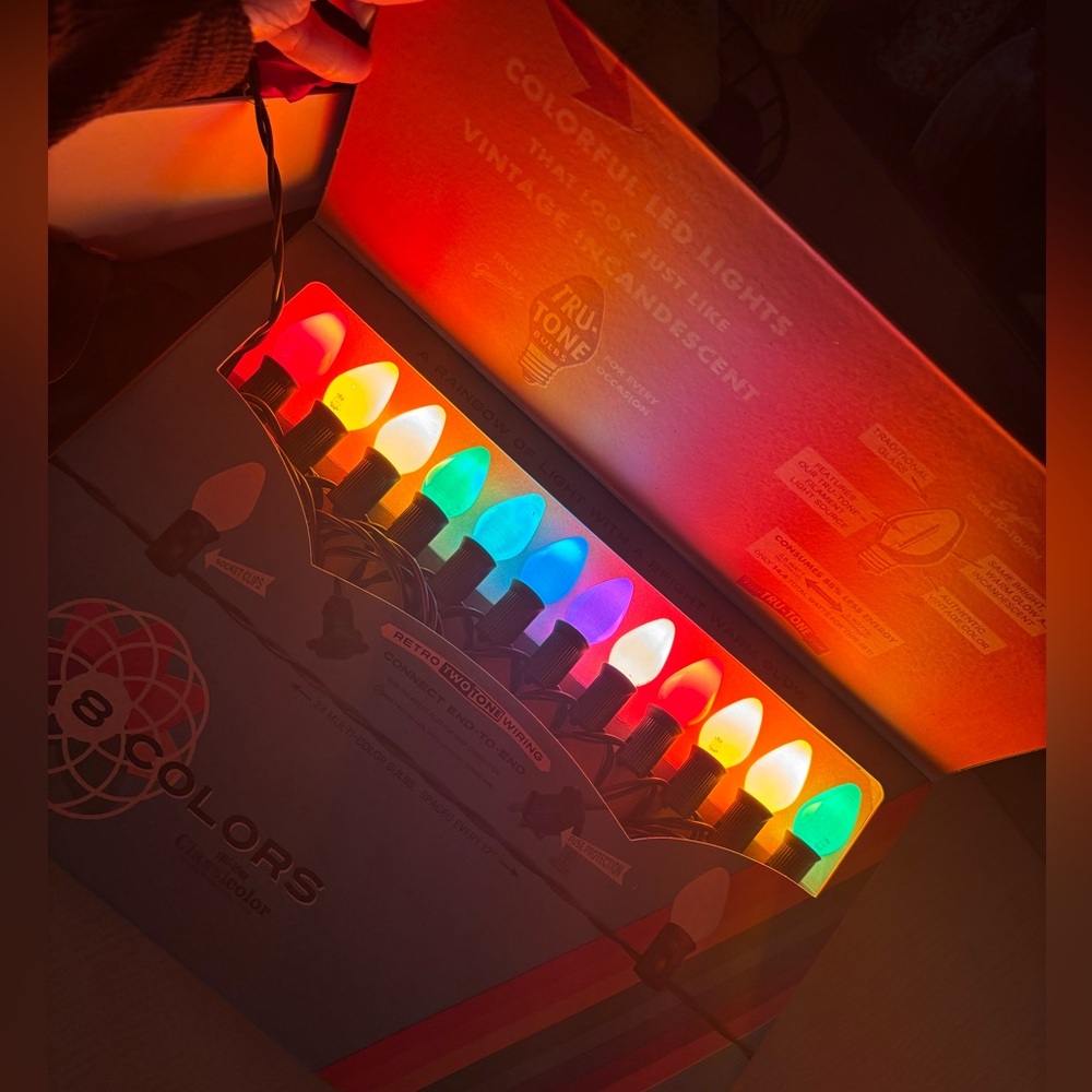 Tru-tone spectra holiday  light set and 20 light reflectors
